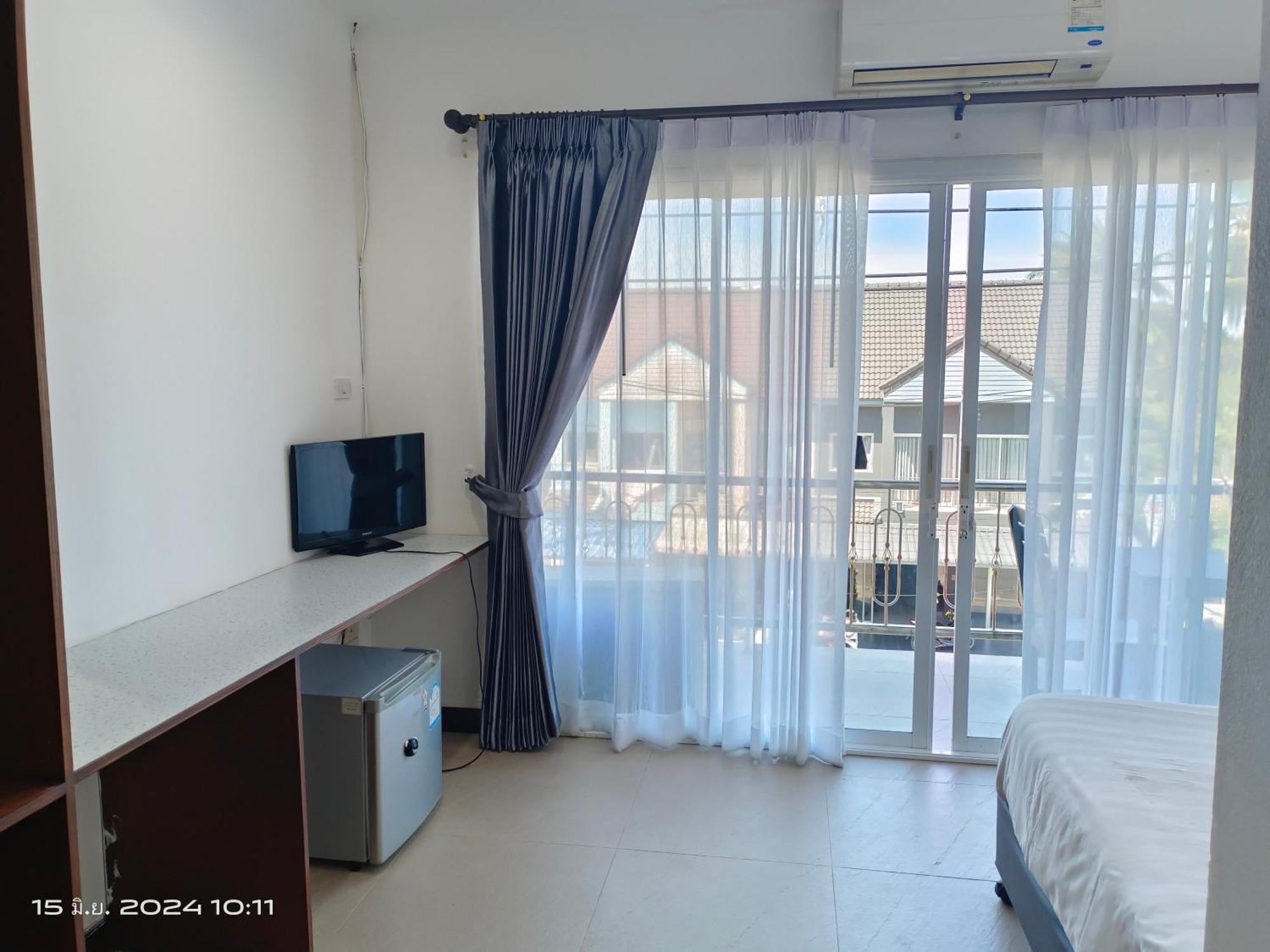 In Box Hostel Lipa Noi Dış mekan fotoğraf